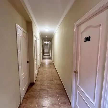 Hotel Camelias